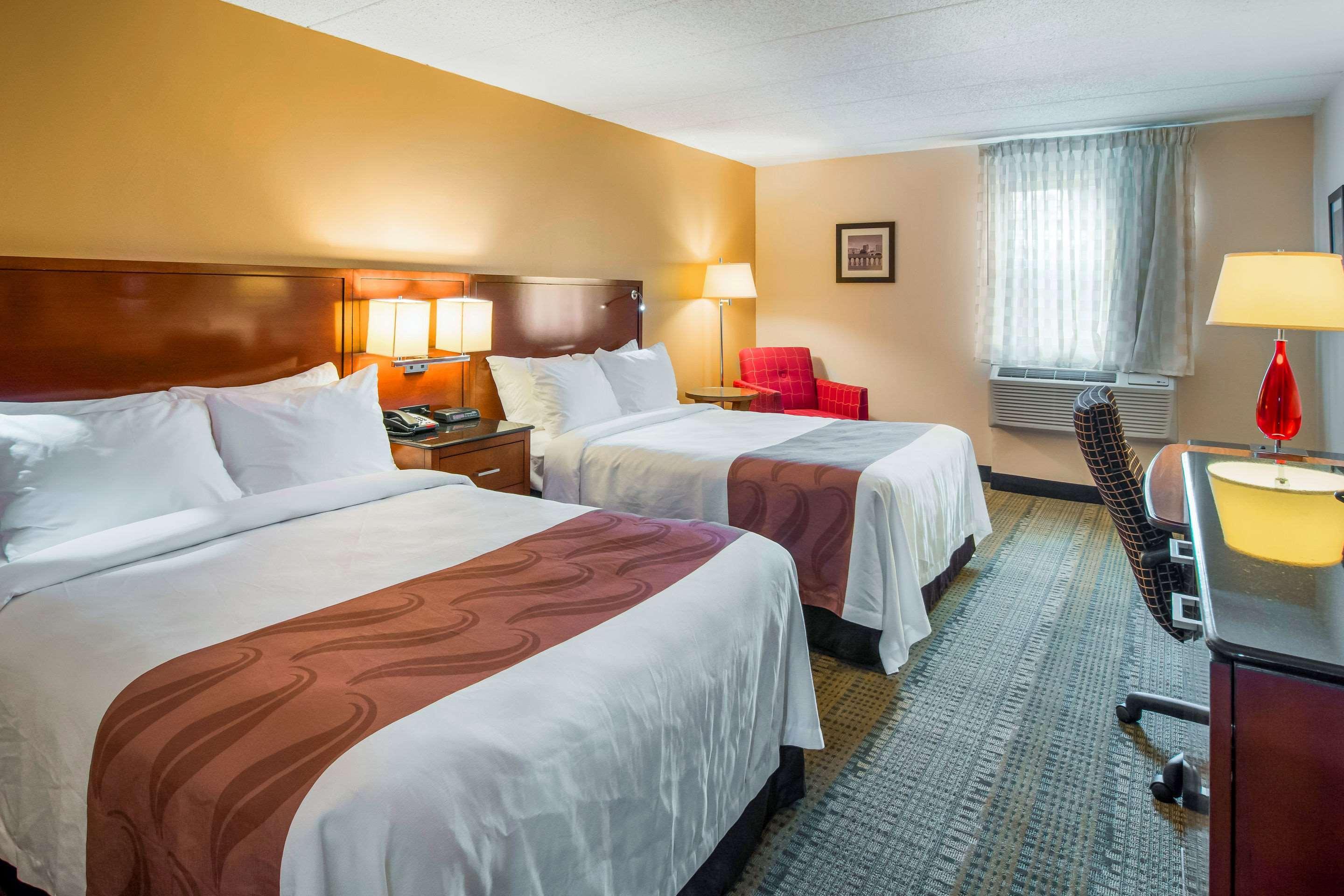 Quality Inn & Suites Virginia Exterior photo